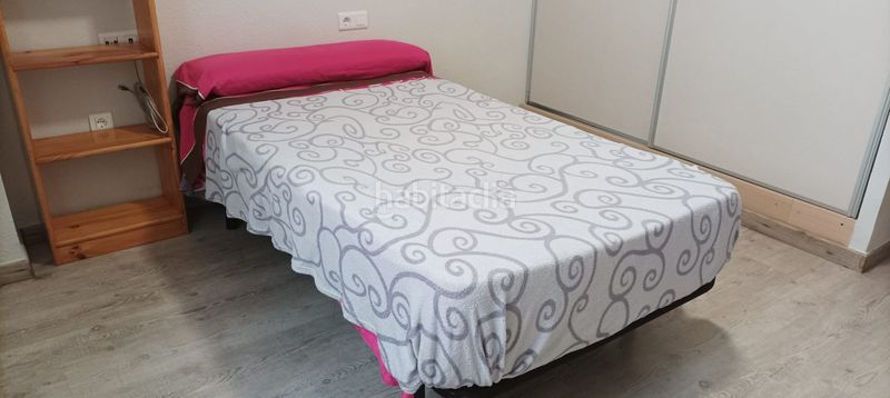 Foto c35e44f9-af41-426f-9958-d9ea556b7a1f. Pis amb aparcament a Cártama pueblo Cártama