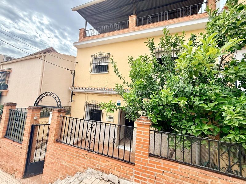 Foto 6d7daffa-8663-441a-a355-129c8a1234e3. Casa adosada en Martiricos - La Roca - La Rosaleda Málaga