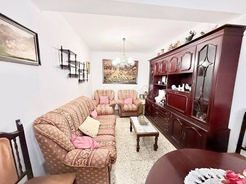 Foto cdb5b66b-0e2b-4653-9ce1-40f777e7211a. Casa adosada en Martiricos - La Roca - La Rosaleda Málaga