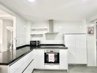 Pis  Avenida doctor mara�on. Piso totalmente reformado con vistas despejadas