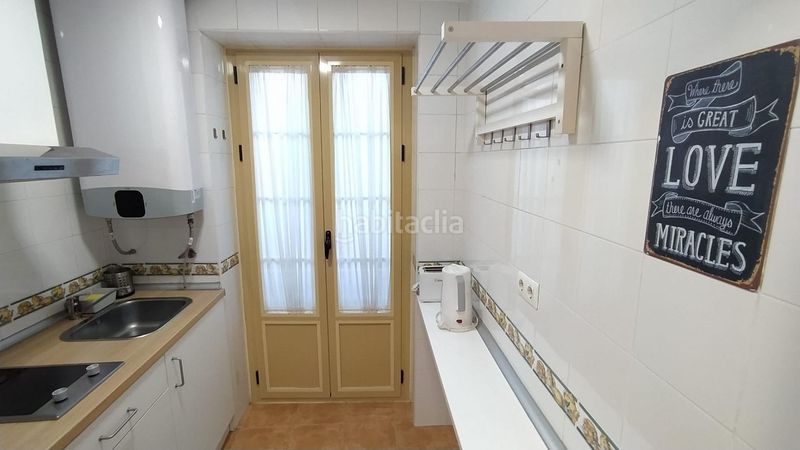 Foto b526ad11-0d85-4df2-a71c-c51e1a3b3fd7. Pis amb calefacció aparcament a La Goleta - San Felipe Neri Málaga