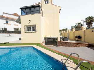 Chalet  Calle sistema iberico. Chalet independiente en venta en los álamos torremolinos