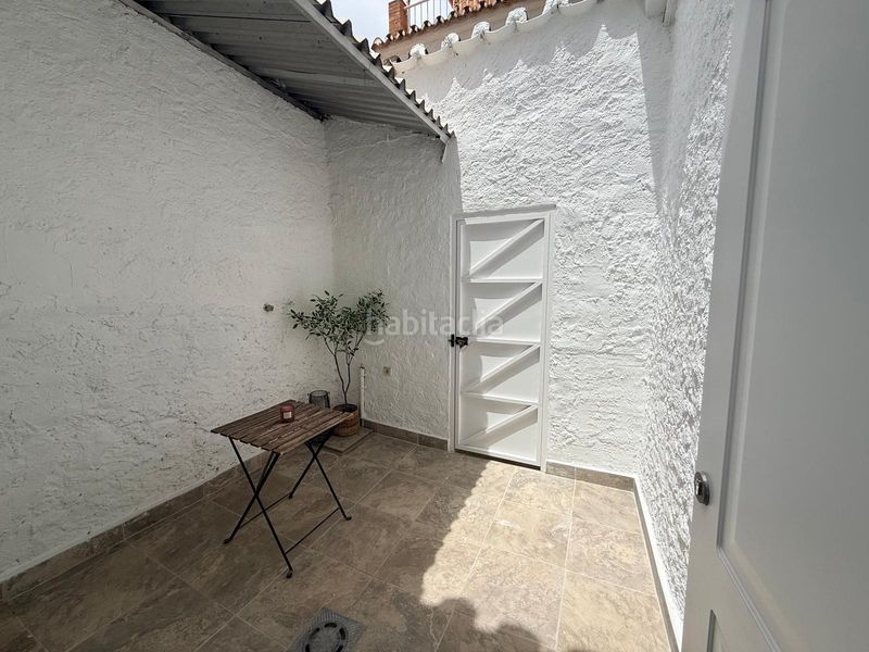 Foto 46e7b4c5-888d-43ce-a8a0-bf6f07b39c94. Casa en El Palo Málaga