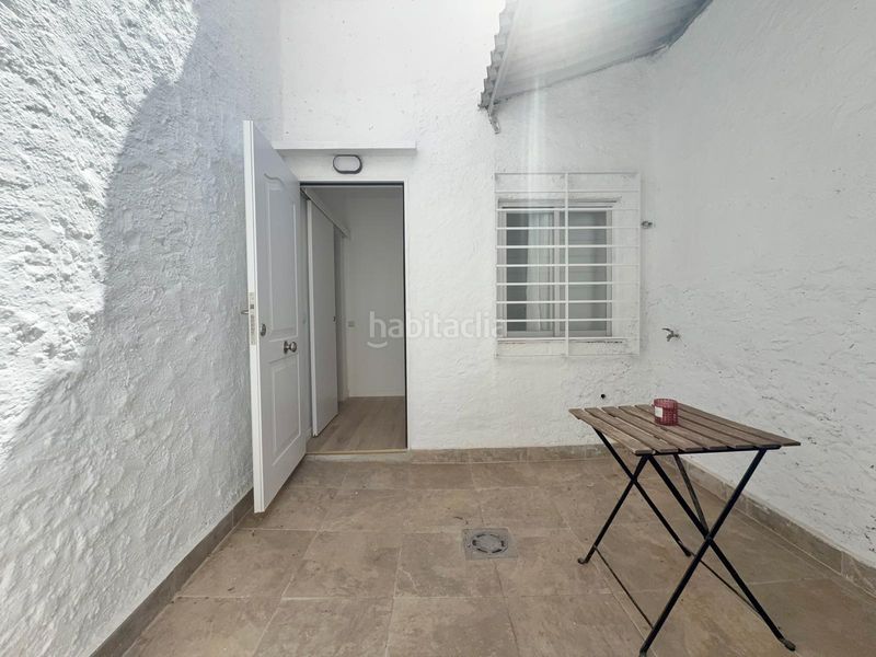 Foto a06db9ca-0238-4e45-bb24-f9aed31cab10. Casa en El Palo Málaga
