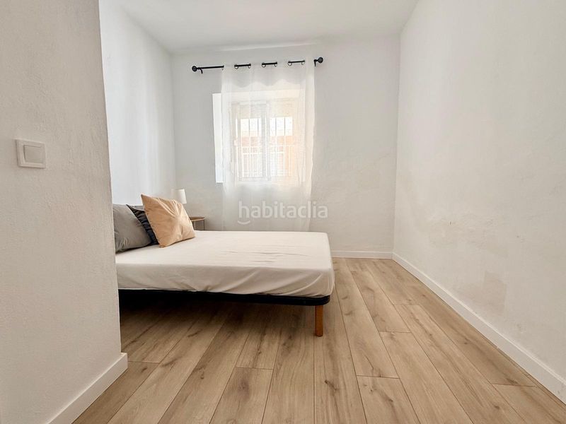 Foto a6795c26-48ba-4aa1-b04c-38bb6b9843d8. Casa en El Palo Málaga
