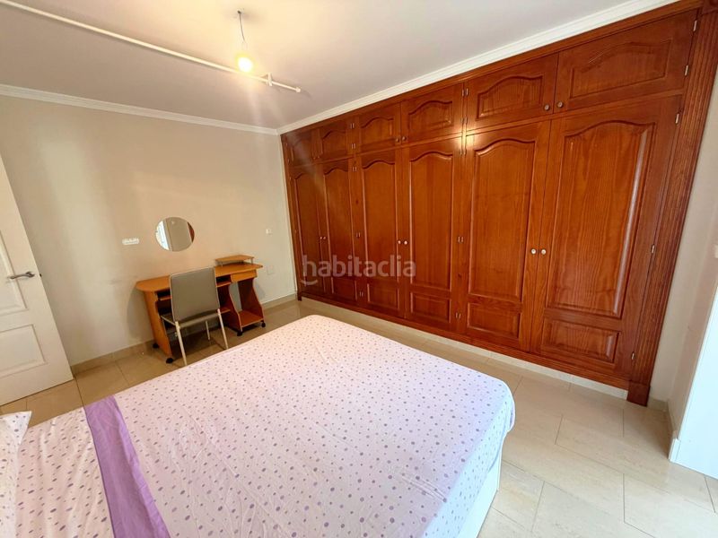 Foto f02479b1-cf97-4863-8e96-30c90a9e319e. Pis amb aparcament a Los Castillejos - La Trinidad Málaga