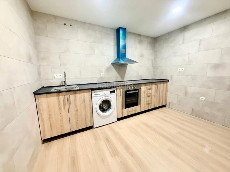 Foto 5bc9bb83-79c2-4730-9e9e-3830e5b947f5. Casa adossada a Los Castillejos - La Trinidad Málaga