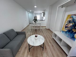 Appartement  Calle sebastian de eslava. Zona blas de lezo próximamente el metro y la nueva ampliación de