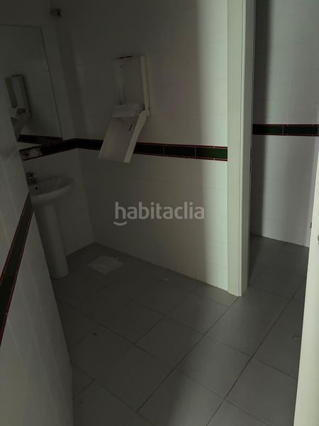 Foto f710c1dc-e469-4ece-9211-dbd0558fd58a. Local comercial a Centro Nerja