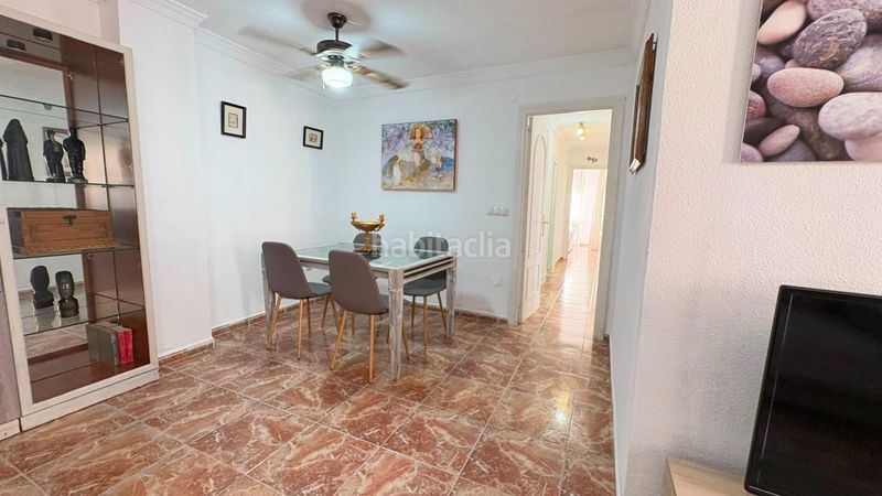 Foto dbc09179-b2ba-45d9-8a71-e8df99660a2f. Rent flat in Los Guindos - Parque Mediterráneo - Santa Paula Málaga