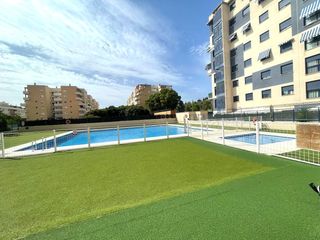 Pis a Plaza Jacques Cousteau