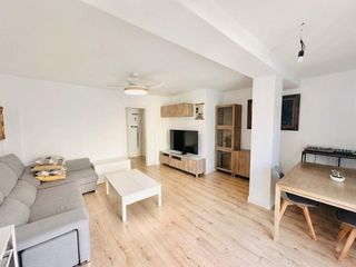 Appartamento  Calle marques de ovieco. Piso exterior con buena orientación