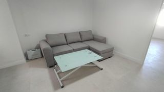 Rent Flat in Centro Histórico. Piso de 2 habitaciones en pleno centro