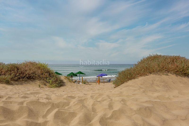 Foto a631ac41-8fe5-42b5-ad10-7d3854615c64. Lloguer pis amb calefacció aparcament piscina a Romana Playa Marbella
