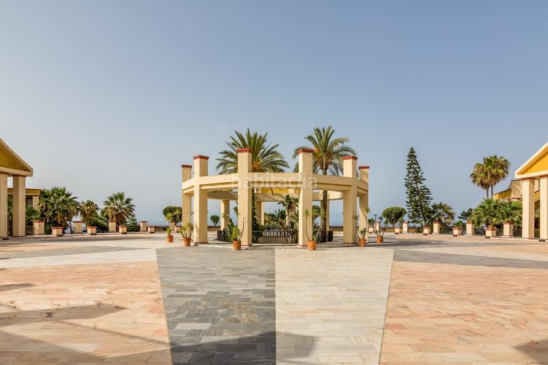 Foto d3327353-a76b-46a5-a779-3135eea90138. Lloguer pis amb calefacció aparcament piscina a Romana Playa Marbella