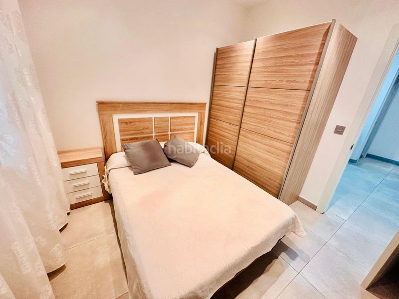 Foto d0d635b4-9789-4159-aa8d-98a3f011ce1d. Pis a La Carihuela - Los Nidos Torremolinos