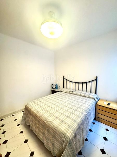 Foto 8f277014-2d2f-4743-863f-fb47a8441aaf. Casa  centrica con dos plantas terraza y patio en Málaga