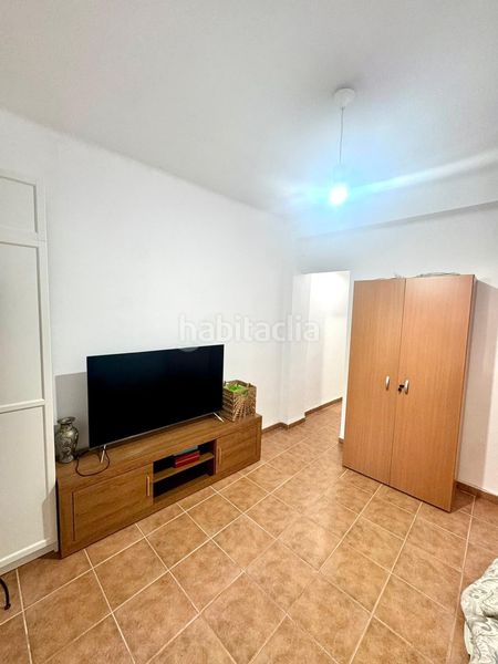Foto 931d7b5f-6ee0-4192-beea-e27b5baf089d. Casa  centrica con dos plantas terraza y patio en Málaga