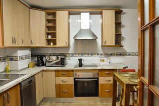 Rent Duplex in Los Pacos. Áticodúplex larga temporada en fuenquirola