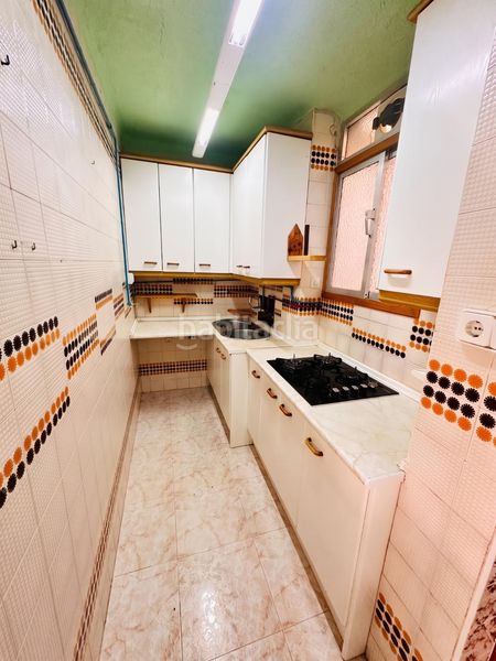 Foto 8720d292-135e-49de-ab76-d8cb2c9e3f2f. Casa a Los Castillejos - La Trinidad Málaga