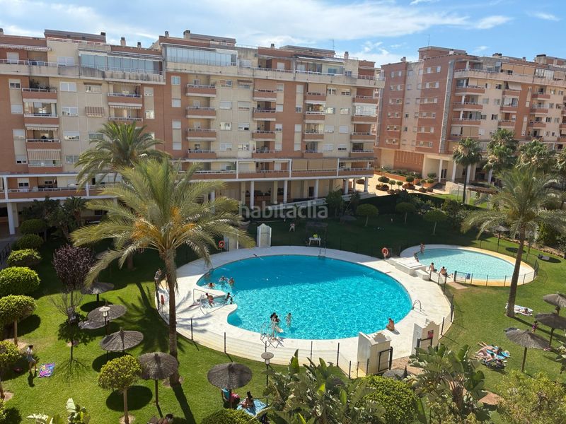 Foto 4da48985-441c-4049-ba2c-8db4728f62a6. Lloguer pis amb aparcament piscina a El Consul - Ciudad Universitaria - El Romeral Málaga