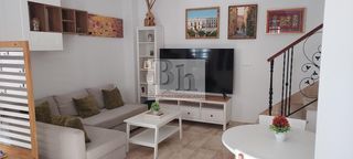 Dúplex a Aguilar de la Frontera. Blanhogar vende en aguilar de la frontera fantástico duplex del