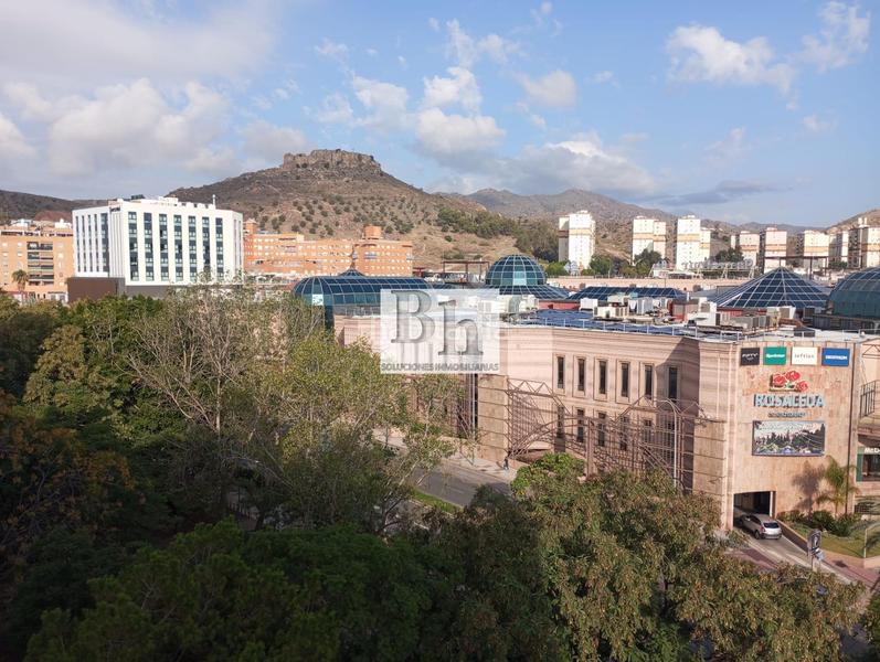 Foto 9f99e3d3-2bb8-424e-a712-791cefcbf3fb. Appartamento con riscaldamento terrazza in Martiricos - La Roca - La Rosaleda Málaga