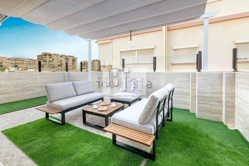 Foto 234d286c-f941-4137-bb3b-a0a6a4033d88. Ático blanhogar vende espectacular ático dúplex en la zona de huelin. en Málaga