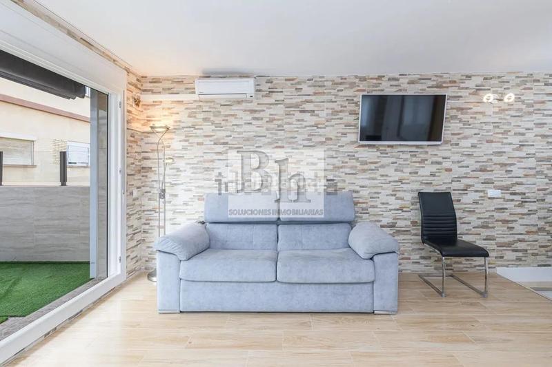 Foto 5f1207f4-23b4-46e0-81cd-975ef94492b4. Ático blanhogar vende espectacular ático dúplex en la zona de huelin. en Málaga