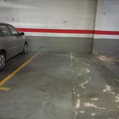 Aparcament cotxe a Carranque - Haza Cuevas. Plaza de garaje junto a martinez maldonado