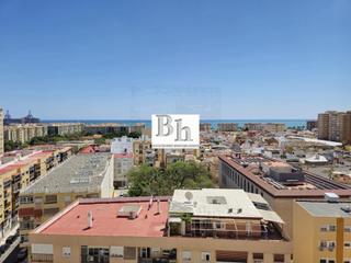 Piso en Calle calle hroe de sostoa, 93 93. Blanhogar vende piso con vistas despejadas!!!