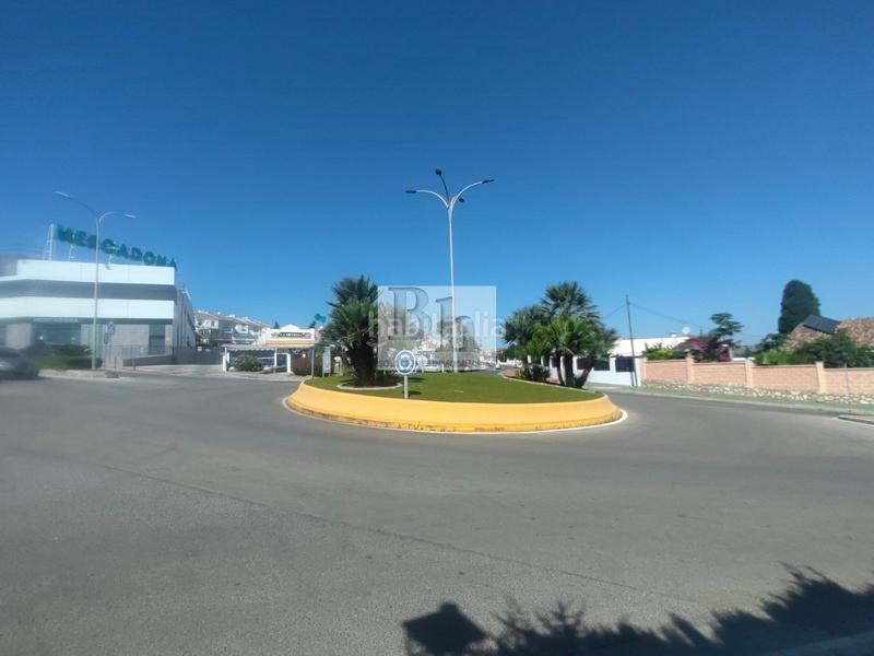 Foto 978b3bd1-2f6e-4ce2-9522-6e3a87eefc52. Locale commerciale in Manantiales - Lagar - Cortijo Alhaurín de la Torre