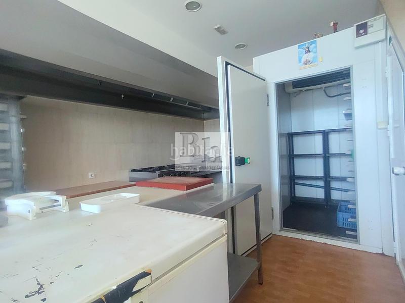 Foto f499851e-0913-4d21-8401-75210252d55a. Locale commerciale in Manantiales - Lagar - Cortijo Alhaurín de la Torre