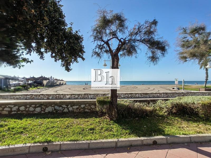Foto e0018ff8-82b2-44ea-9dcf-8b452d3170b1. Local comercial en avenida sor teresa prat 105 magnífico local en recinto con piscina!!! en Málaga