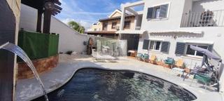 Casa adosada en Los Almendros - El Limonero - El Tomillar. Chalet en puerto de la torre con piscina