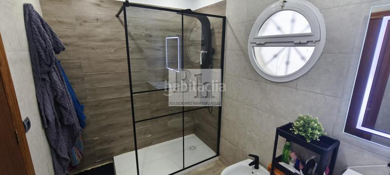 Foto ce5f8388-d2fb-4a13-9e60-316cf4af9a49. Casa adossada amb calefacció aparcament piscina a Málaga