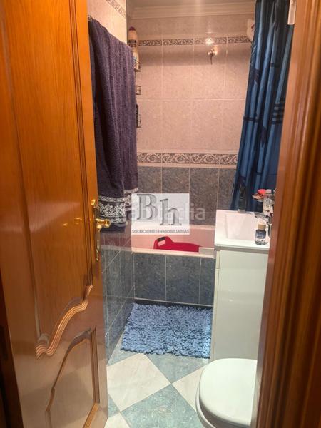 Foto 21933541-0731-49bf-86e8-7050e5b3ea9b. Piso blanhogar vende amplio piso en avda europa con garaje opcional en Málaga