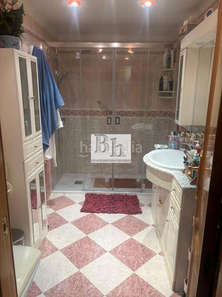 Foto 5f914f68-27c4-4665-a5d0-5bd1e8b451ac. Piso blanhogar vende amplio piso en avda europa con garaje opcional en Málaga