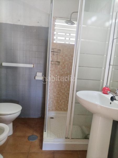 Foto 2acc4ea5-5b2b-40b2-af8f-89610f7f538f. Piso plaza basconiaeugenio gross 3 dormitorios en Málaga