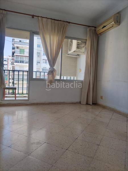 Foto 4333a58a-6728-4688-81bd-3417d7a8daf2. Piso plaza basconiaeugenio gross 3 dormitorios en Málaga