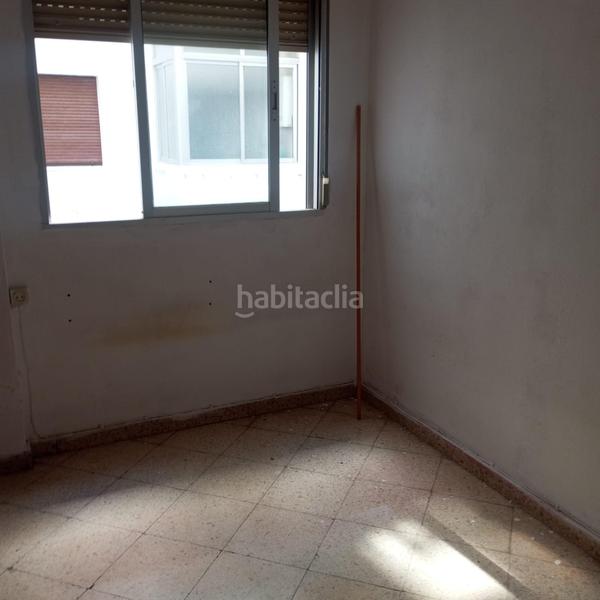 Foto faf505af-9159-481f-a9f5-361d6523132c. Piso plaza basconiaeugenio gross 3 dormitorios en Málaga