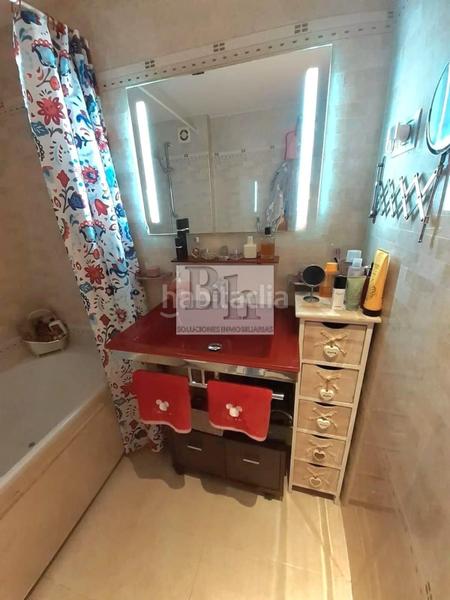 Foto 616617a4-dbeb-4032-aed4-930b38d220fc. Piso blanhogar vende en zona pacífico estupendo piso en Málaga