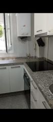 Rent Flat in Los Castillejos - La Trinidad. Solo para estudiantes .alquilo piso en la zona de eugenio gross