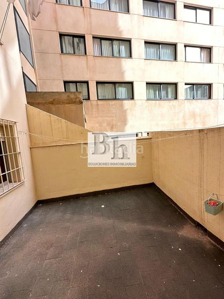 Foto 92b02741-1299-446b-a39d-30aeebbd908a. Appartamento con parcheggio in Parque Ayala - Jardín de la Abadía - Huelín Málaga