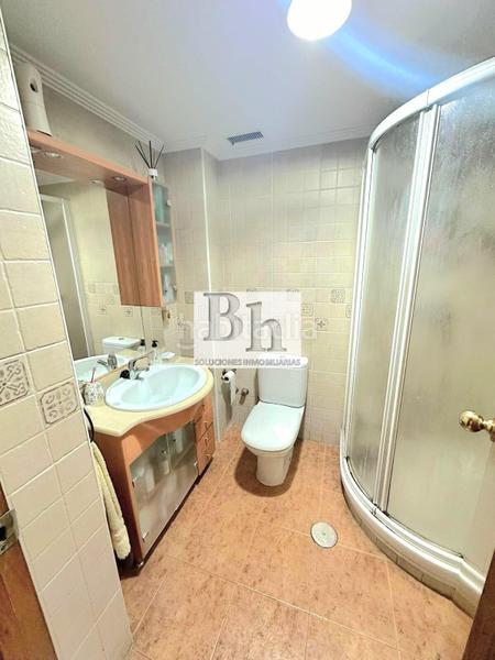 Foto edf68431-dafb-4d5d-9ba8-29c3c8ccaa95. Appartamento con parcheggio in Parque Ayala - Jardín de la Abadía - Huelín Málaga