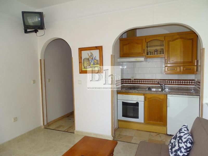 Foto 047333a0-7fba-4378-a6da-73e6e4fc7689. Monolocale con riscaldamento piscina in La Carihuela - Los Nidos Torremolinos