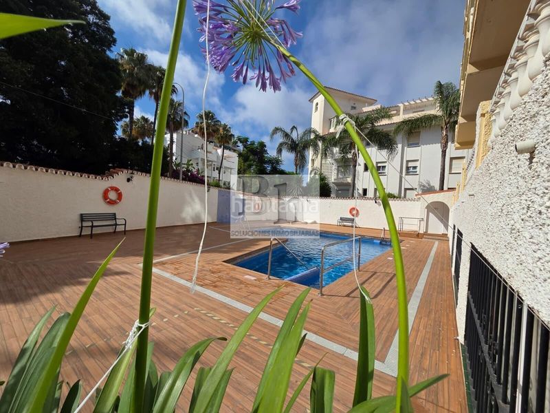 Foto 19134f74-f737-470f-99fe-72956aee2e1d. Estudi amb calefacció piscina a La Carihuela - Los Nidos Torremolinos