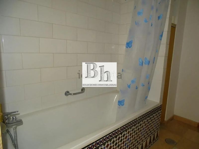Foto 60b10cc5-f8c4-486b-8e63-770396b28b0d. Estudi amb calefacció piscina a La Carihuela - Los Nidos Torremolinos