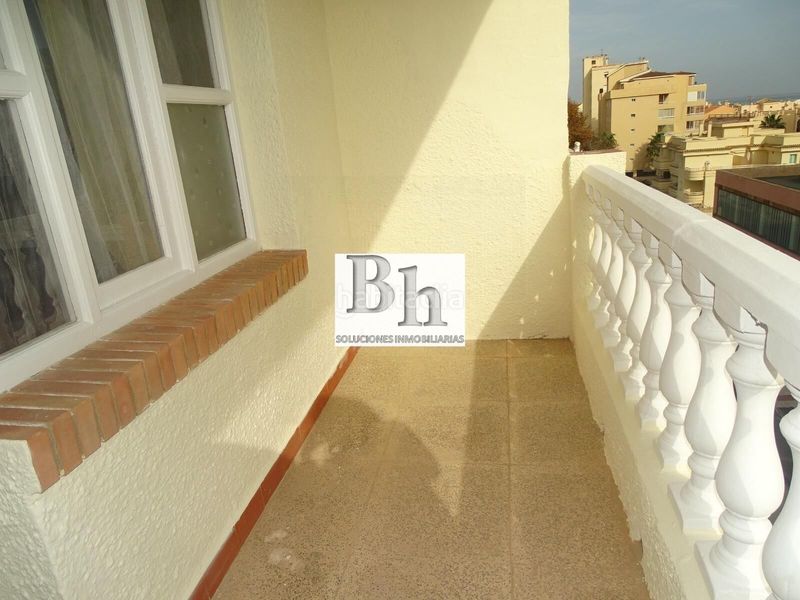 Foto ec027770-4421-4a0a-b625-2e4390ec4d86. Estudi amb calefacció piscina a La Carihuela - Los Nidos Torremolinos