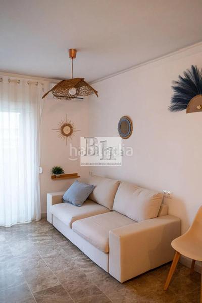Foto 30fc7e86-5fd5-4afe-ae3a-759e6d3373f8. Estudio blanhogar vende estudio con plaza de garaje y licencia turística en Torremolinos